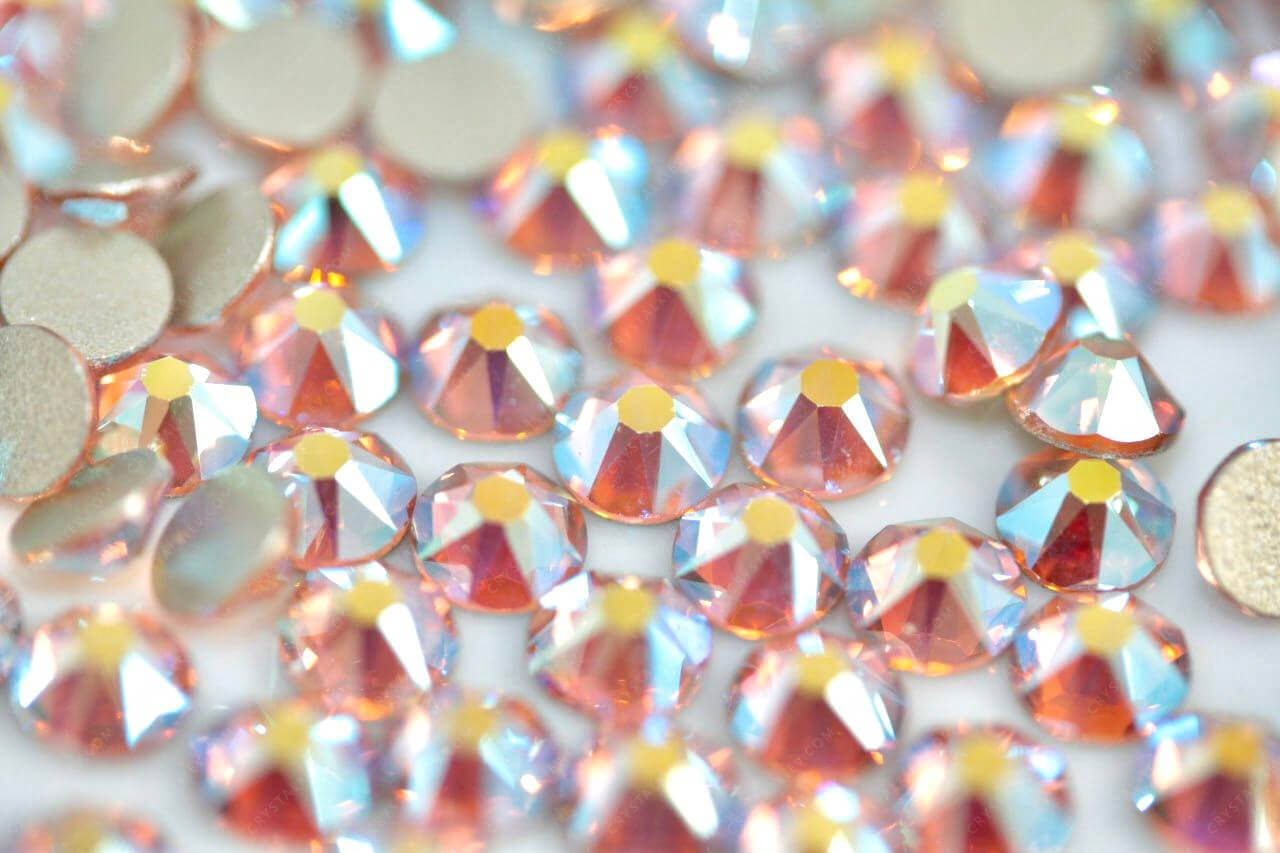 Crystalline Peach AB* Xirius Rose 2088